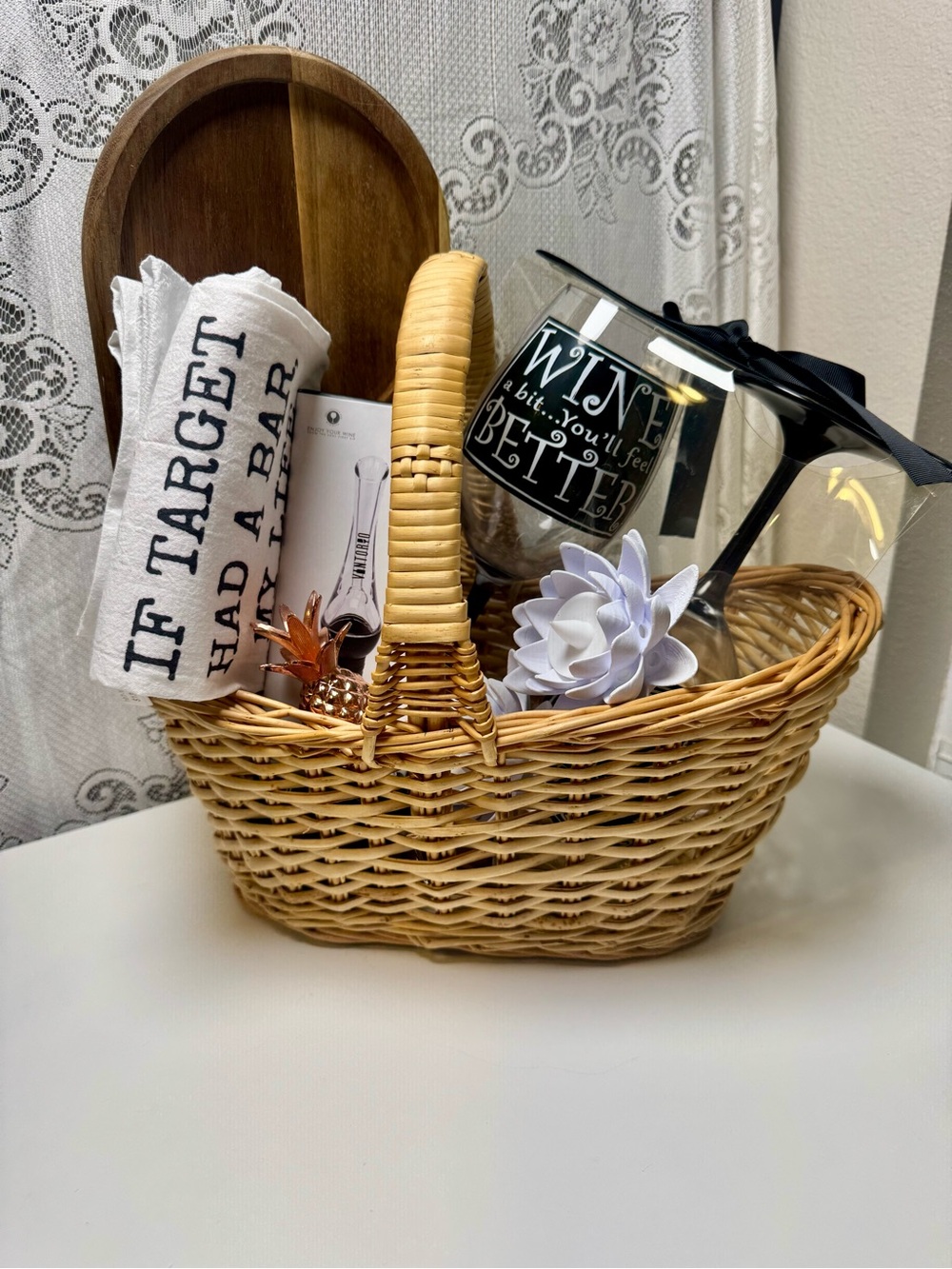 Wine Lovers Gift Basket, Set of 9 Pieces. See Description.